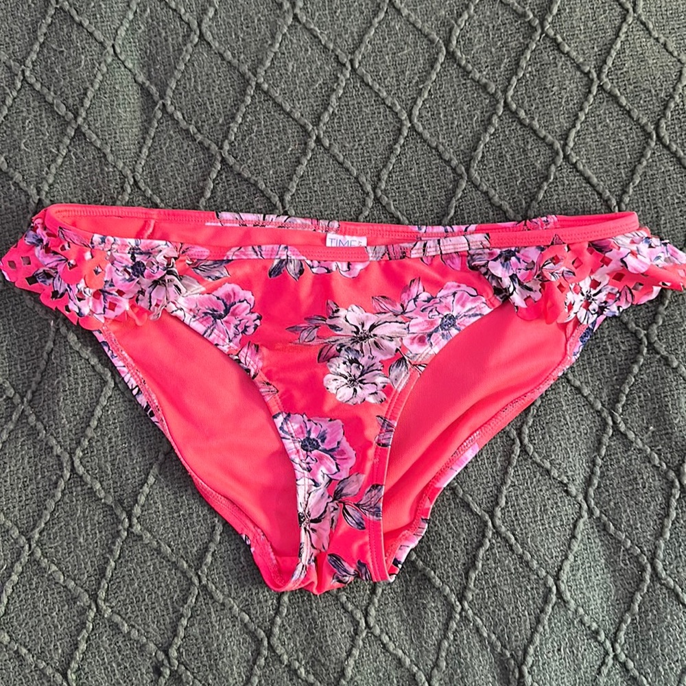 Floral bikini bottom